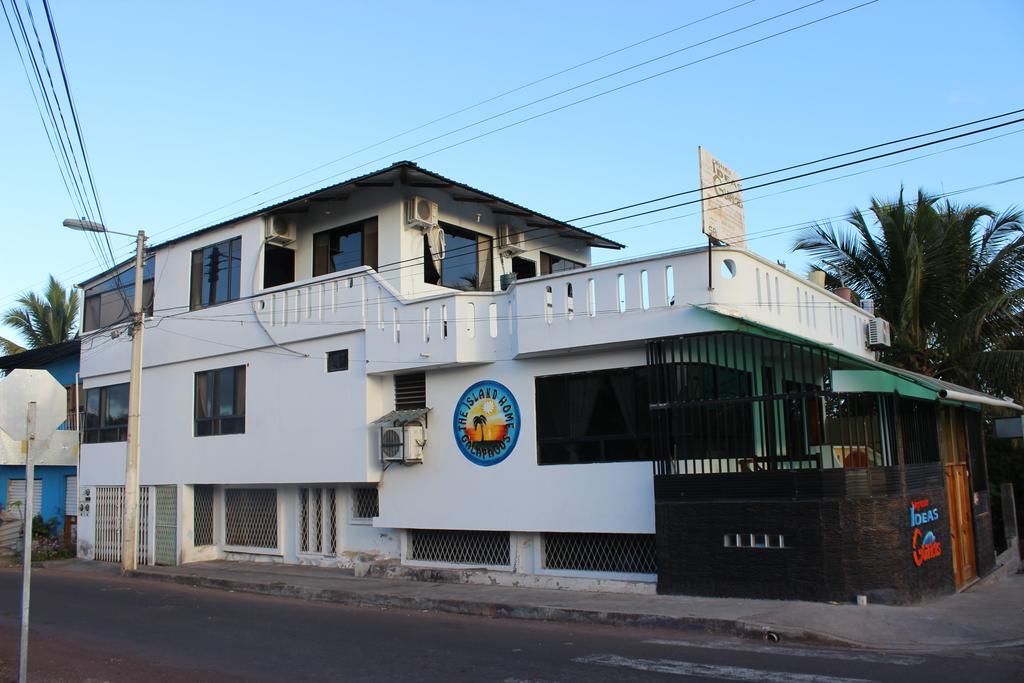 The Island Home Puerto Ayora  Extérieur photo